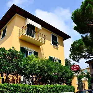 Moderna Hotel Génova
